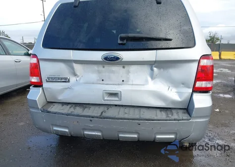 2010 Ford Escape Xlt из США, поврежденный, VIN 1FMCU0D79AKD07693